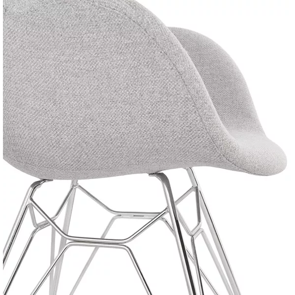 Chaise design style industriel TOM en tissu pieds métal chromé (gris clair) à associer à Chaises Empilables Pour Un Gain De Plac