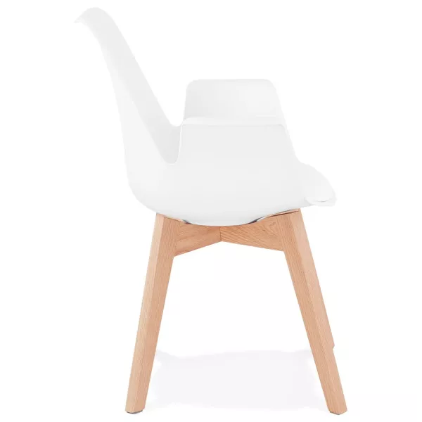 Chaise design scandinave avec accoudoirs KALLY pieds bois couleur naturelle (blanc) à associer à Chaises Contemporaines En Cuir