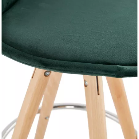 Tabouret de bar mi-hauteur scandinave en velours pieds bois couleur naturelle MERRY MINI (vert)