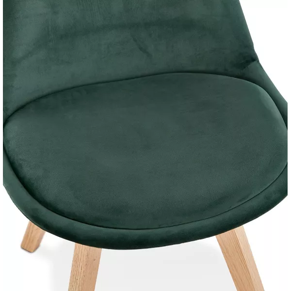 Chaise design scandinave en velours pieds couleur naturelle LEONORA (vert) à associer à Chaises Rembourrées Pour Un Confort Opti