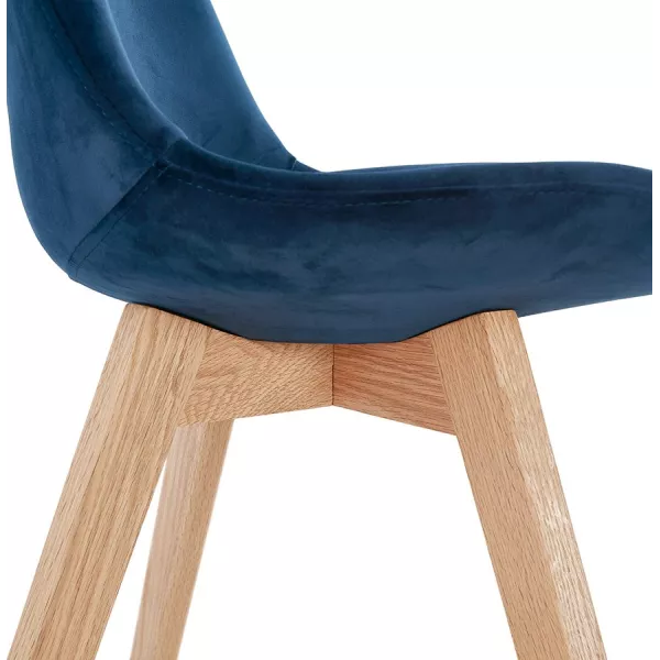 Chaise design scandinave en velours pieds couleur naturelle LEONORA (bleu)