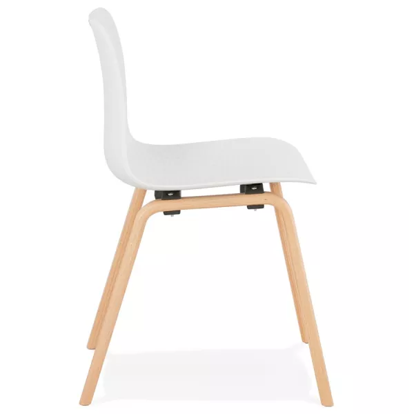 Chaise design scandinave pied bois finition naturelle SANDY (blanc) à associer à Chaises Contemporaines En Cuir