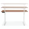 Bureau assis debout électrique en bois pieds blancs KESSY (140x70 cm) (finition noyer)