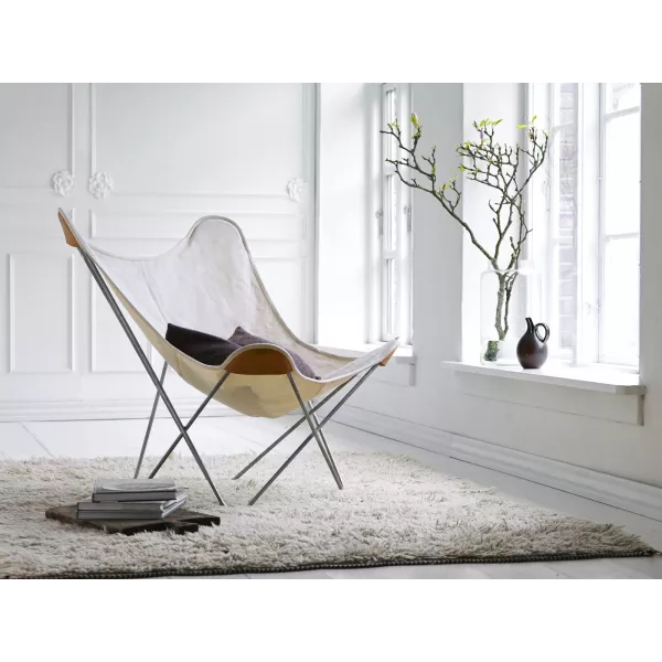 Fauteuil papillon en chanvre CANVAS MARIPOSA pied chromé (blanc)