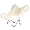 Fauteuil papillon en peau de mouton, poils longs ICELAND MARIPOSA pied métal noir (blanc)