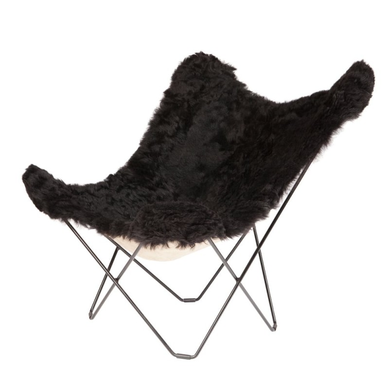 Fauteuil papillon en peau de mouton, poils courts ICELAND MARIPOSA pied métal noir (noir)