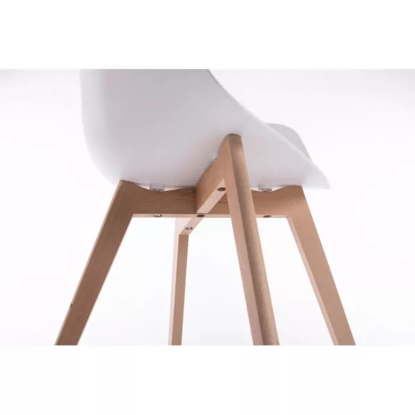 Lot de 2 chaises accoudoirs en polypropylène pieds hêtre naturel VIKKIE (Blanc)