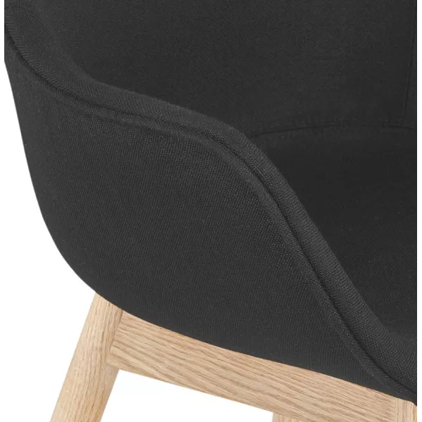 Chaise accoudoirs LAMBIC en tissu noir et pieds bois naturel