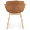 Chaise accoudoirs RUPERT en microfibre brune et pieds bois naturel