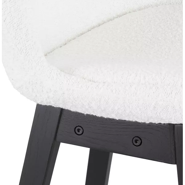 Tabouret snack mi-hauteur SANDRA MINI en tissu bouloché blanc et pied bois noir