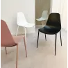 Chaise intérieur-extérieur FELIZ blanche en matière plastique et métal