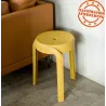 Tabouret bas empilable POMPA en matière plastique moutarde